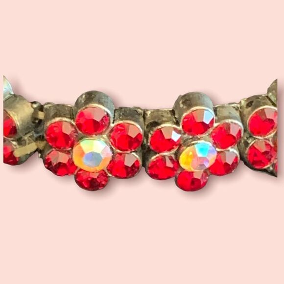 Vintage red crystal sparkling floral bracelet o/s - Picture 5 of 6